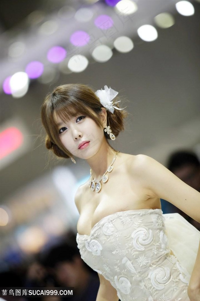 视频区自偷自拍